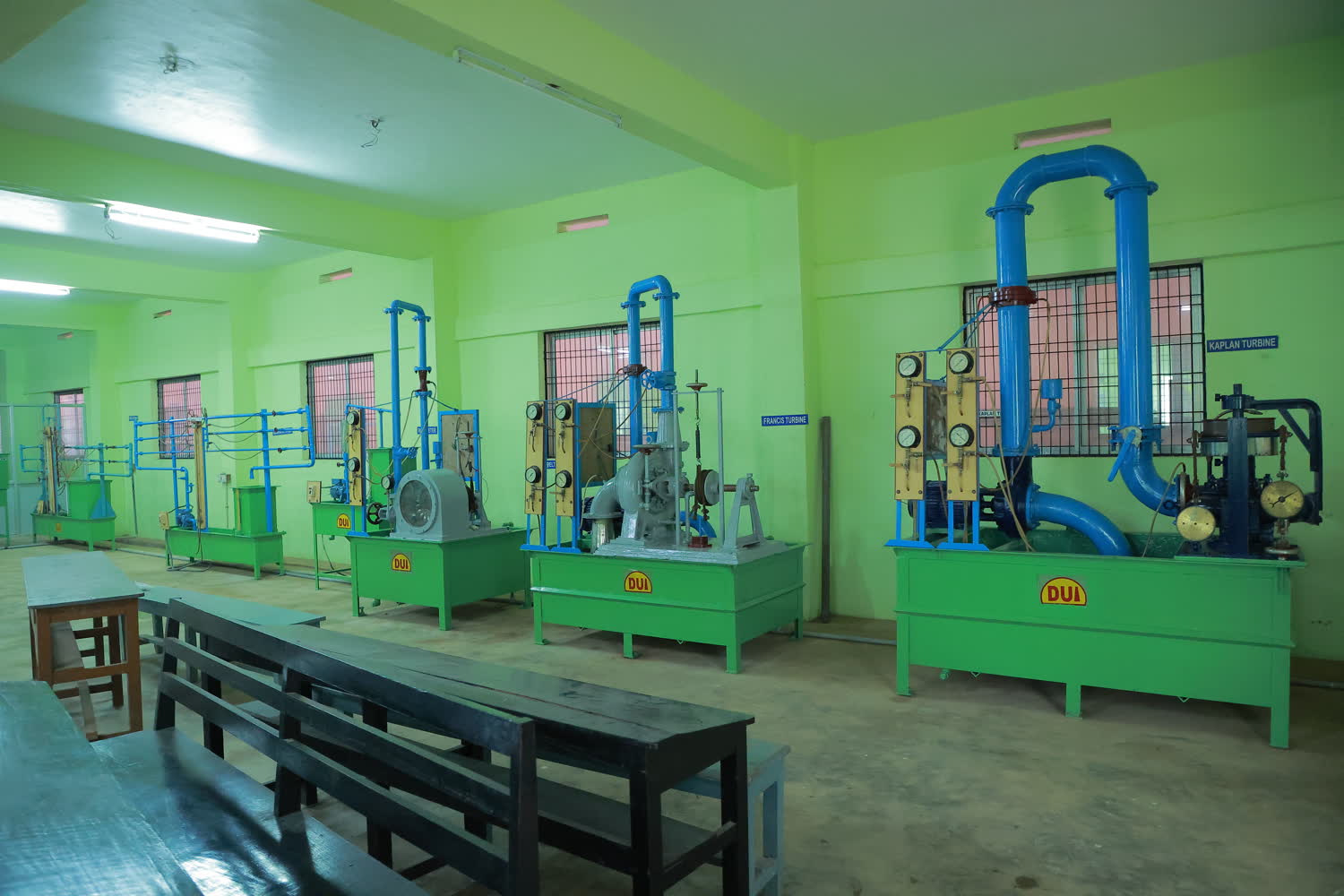 Basic engineering science laboratory